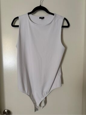 Express Women's White Sleeveless Bodysuit Body Contour